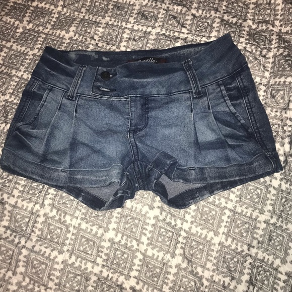 Blue jegging shorts - Picture 1 of 2